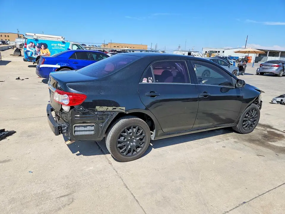 2013 TOYOTA COROLLA LE  