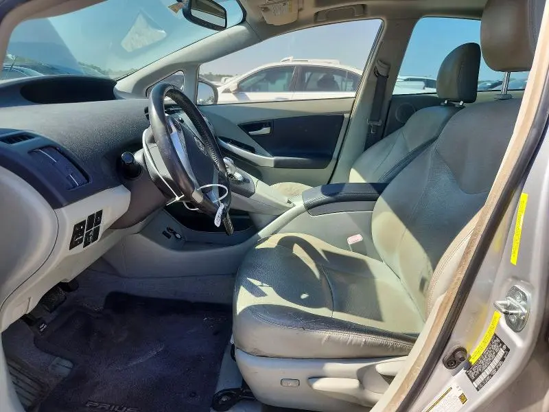 2010 TOYOTA PRIUS IV  