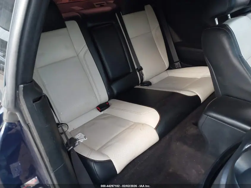 2015 DODGE CHALLENGER SXT PLUS