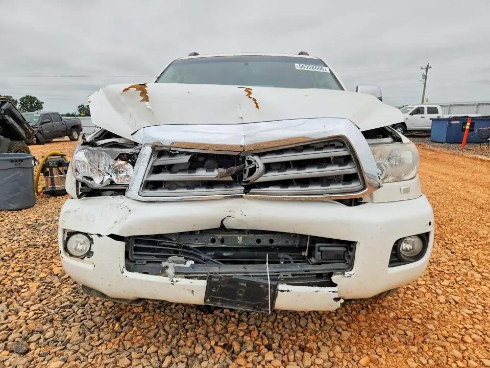 2013 TOYOTA SEQUOIA PLATINUM  