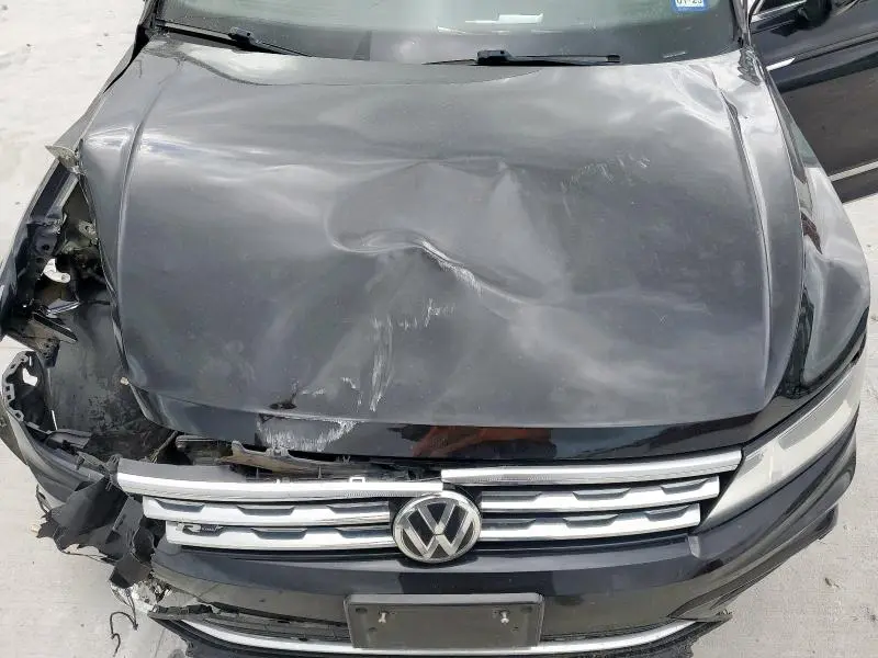 2018 VOLKSWAGEN TIGUAN SE  