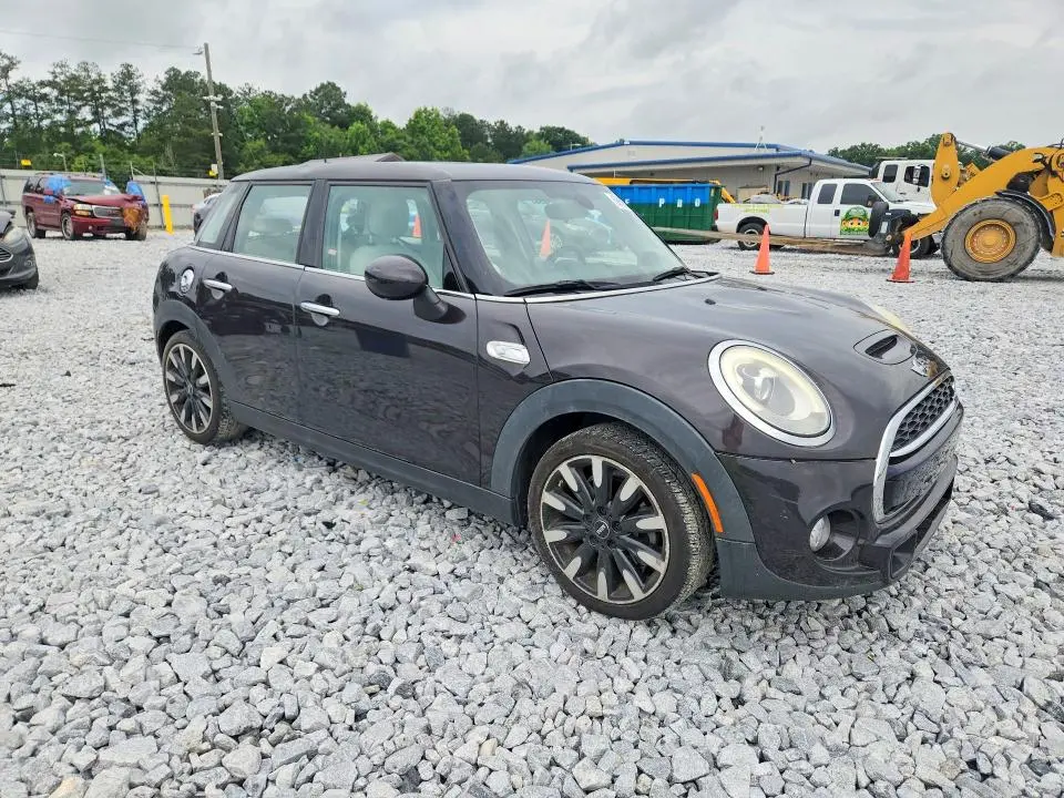 2015 MINI COOPER S  