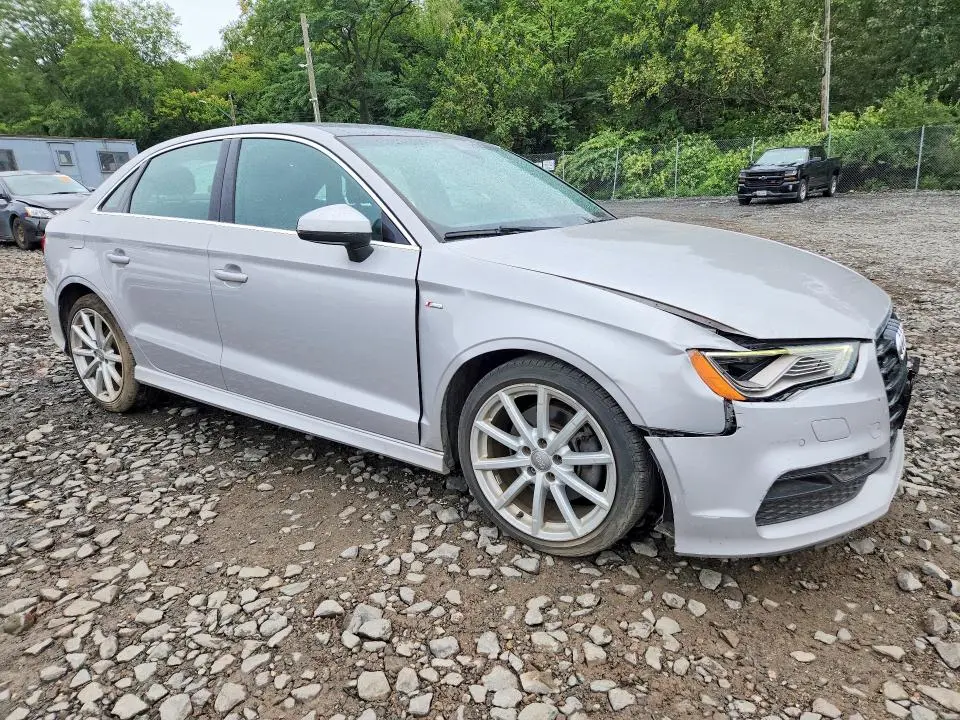 2015 AUDI A3 PRESTIGE S-LINE  