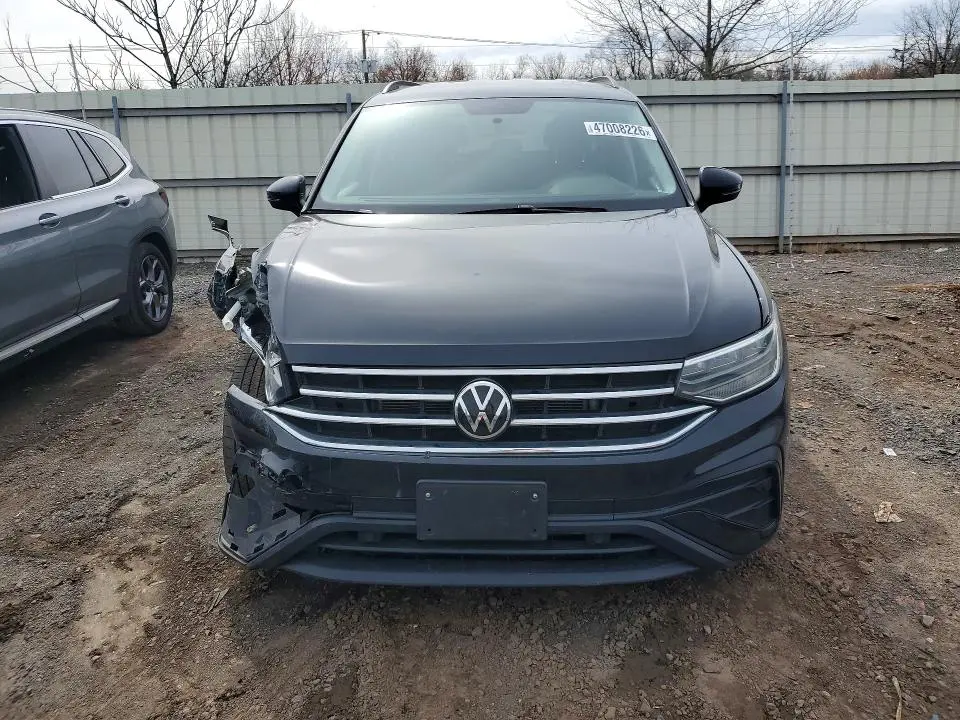 2022 VOLKSWAGEN TIGUAN S  