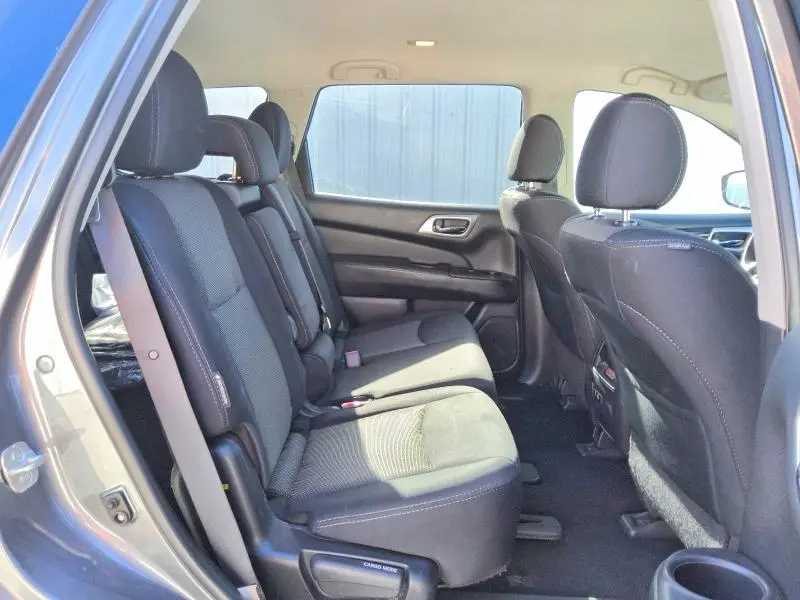 2020 NISSAN PATHFINDER SV  