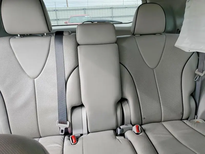 2015 TOYOTA VENZA LE  