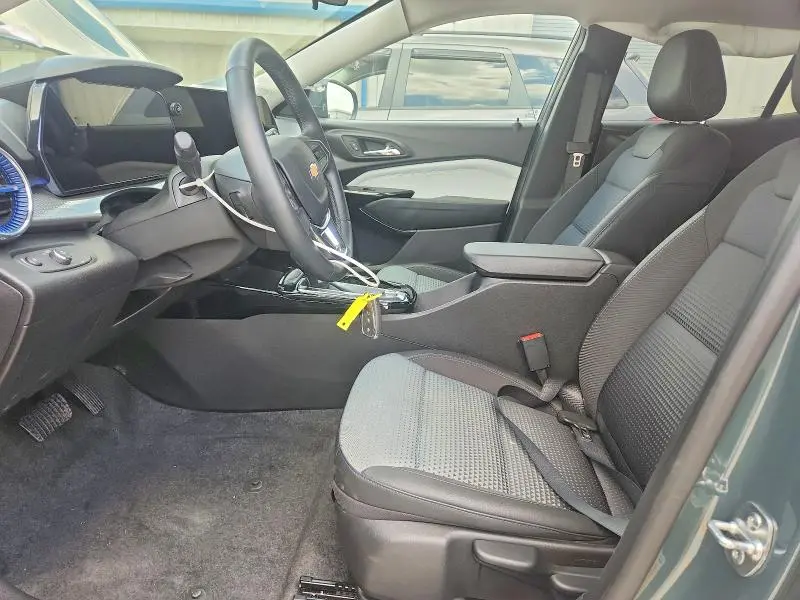 2025 CHEVROLET TRAX 1LT  