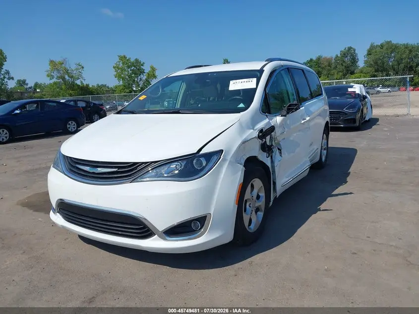 2018 CHRYSLER PACIFICA HYBRID TOURING L
