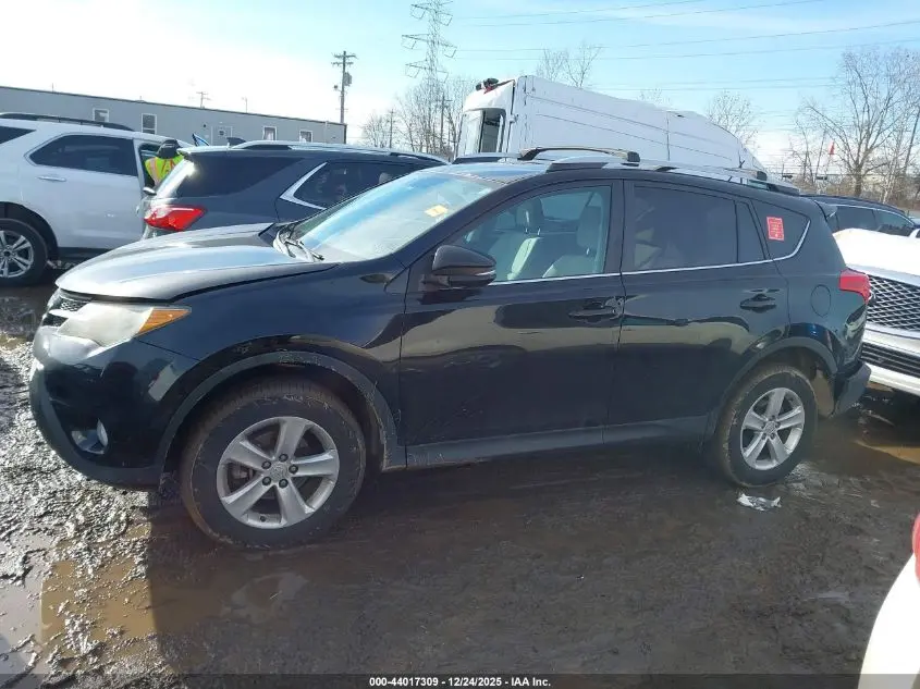 2013 TOYOTA RAV4 XLE