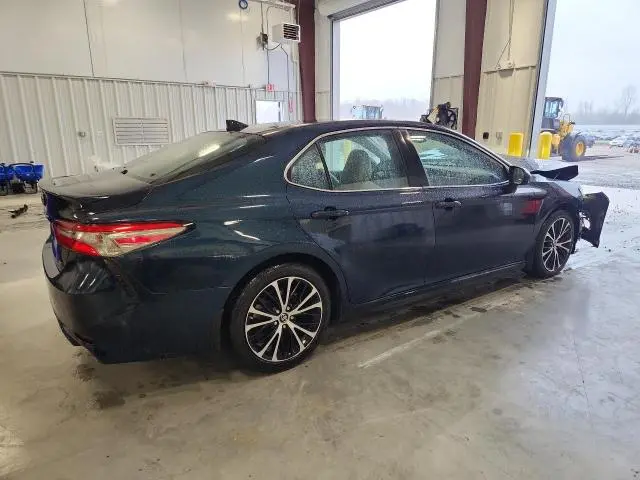 2019 TOYOTA CAMRY SE  