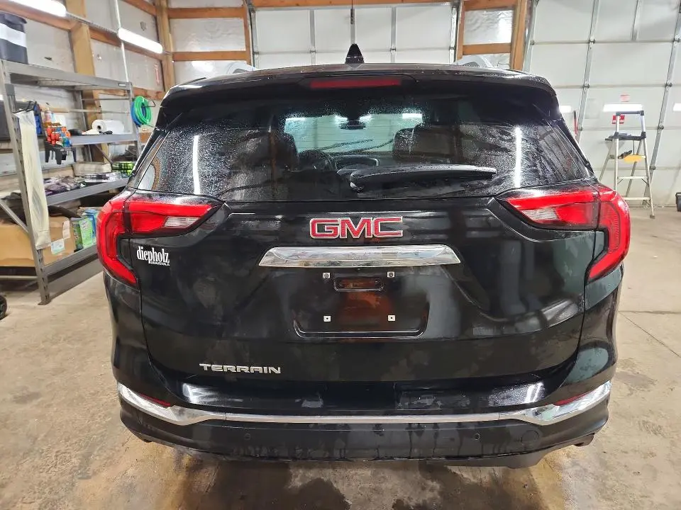 2018 GMC TERRAIN SLT  