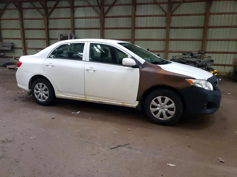 2010 TOYOTA COROLLA BASE  