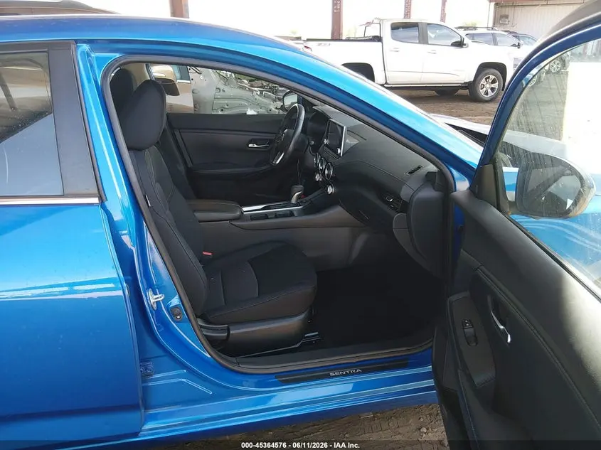 2023 NISSAN SENTRA SV XTRONIC CVT