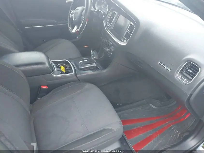 2016 DODGE CHARGER SXT