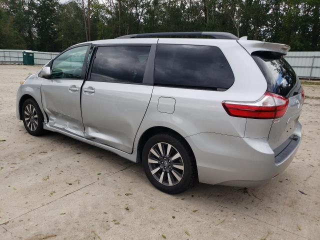 2019 TOYOTA SIENNA LE