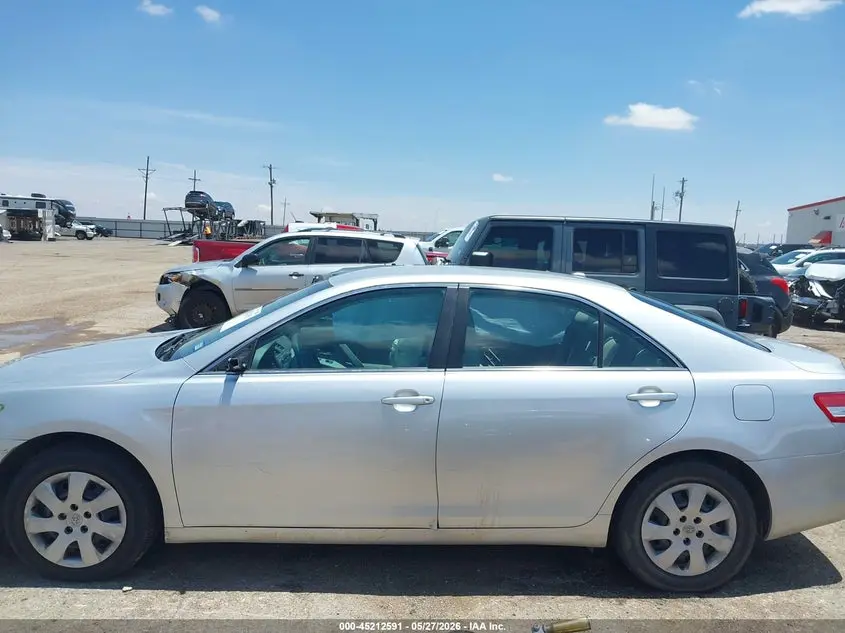 2010 TOYOTA CAMRY LE