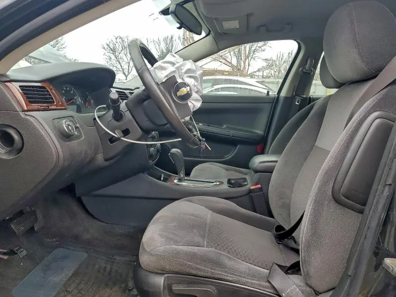 2010 CHEVROLET IMPALA LT  