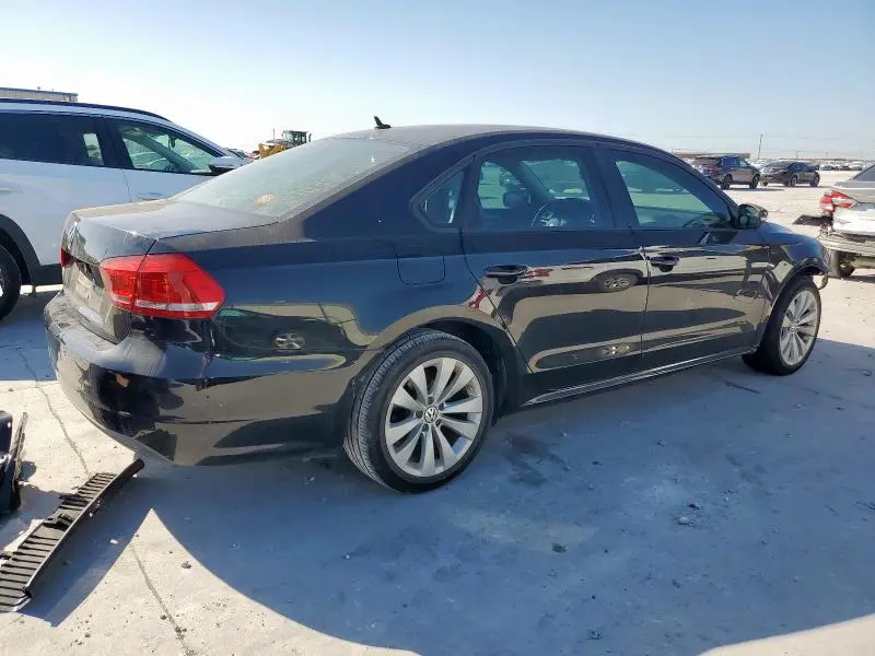 2014 VOLKSWAGEN PASSAT   