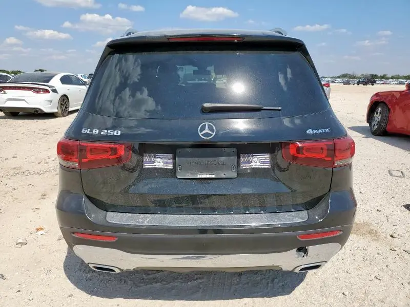 2021 MERCEDES-BENZ GLB 250 4MATIC  