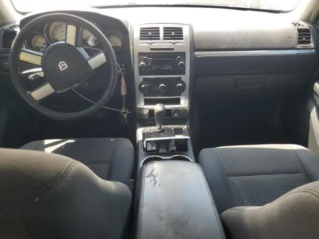2010 DODGE CHARGER SXT  