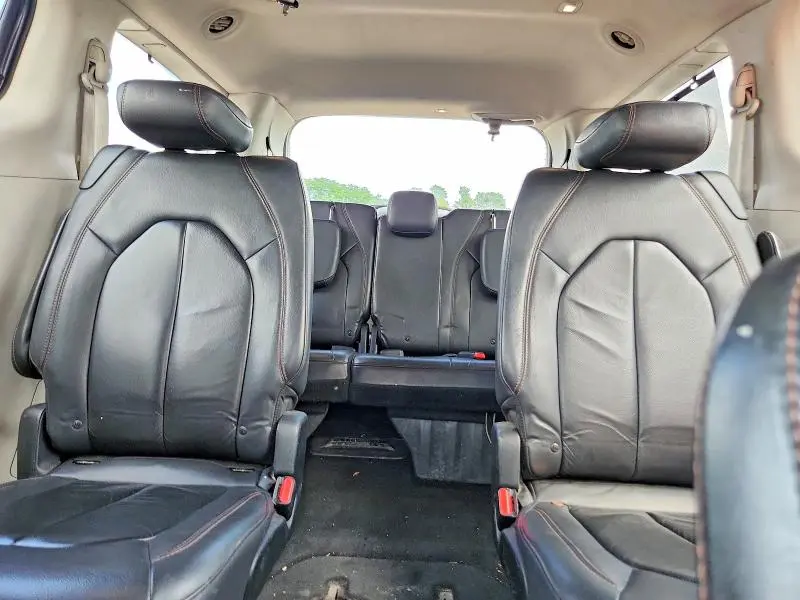 2017 CHRYSLER PACIFICA TOURING L  