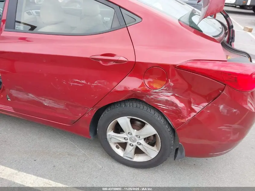 2013 HYUNDAI ELANTRA GLS/LIMITED