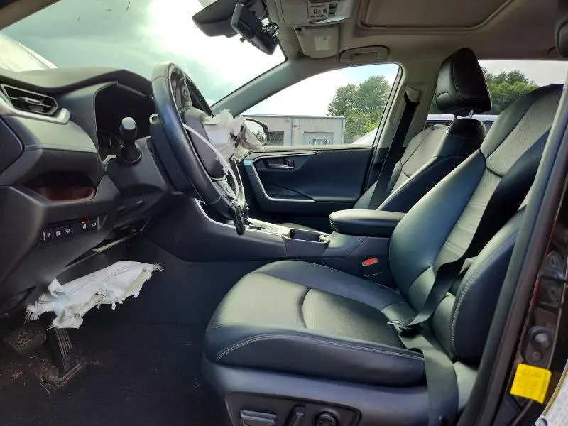 2021 TOYOTA RAV4 LIMITED  