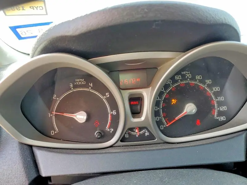 2011 FORD FIESTA SEL  