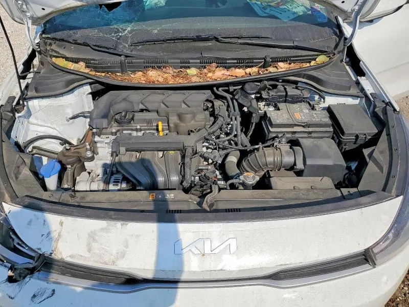 2023 KIA RIO LX  
