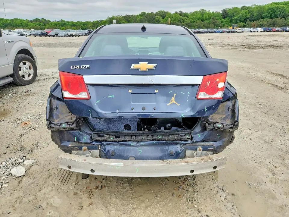 2014 CHEVROLET CRUZE LS  