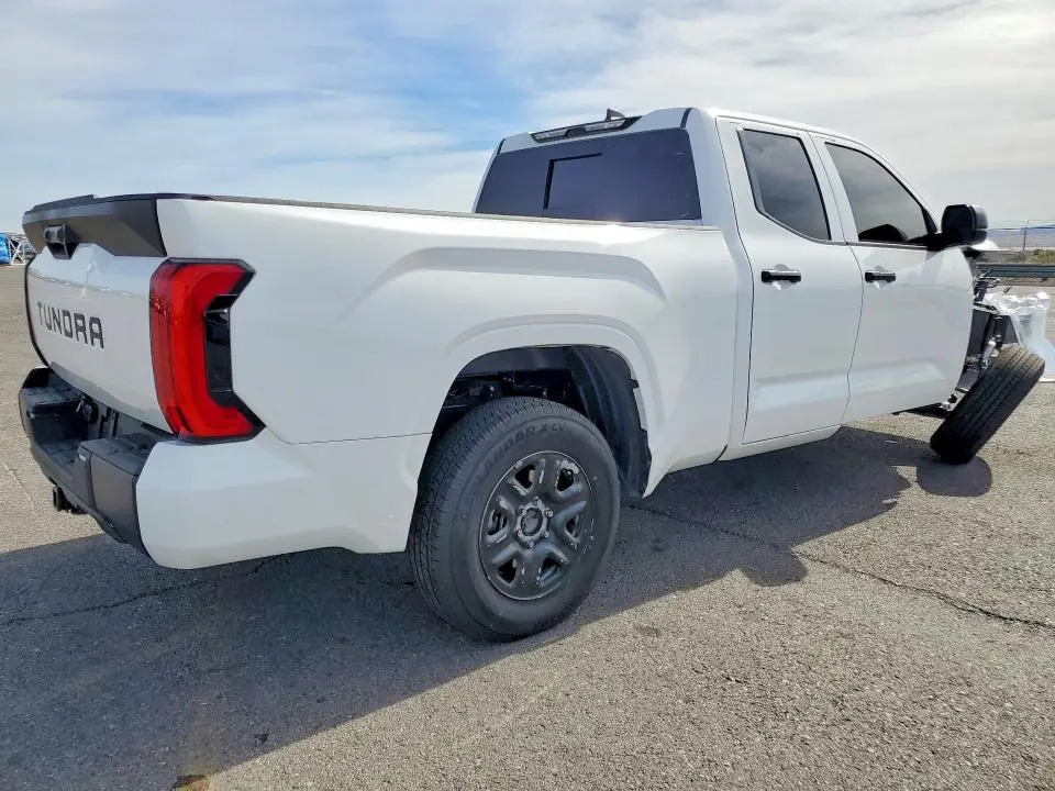 2026 TOYOTA TUNDRA SR  