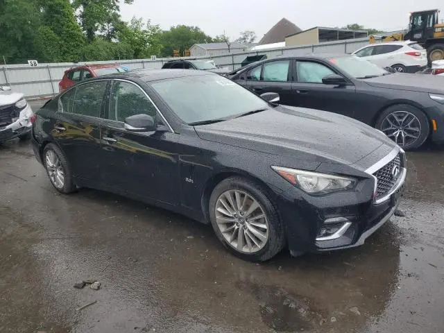 2018 INFINITI Q50 LUXE  