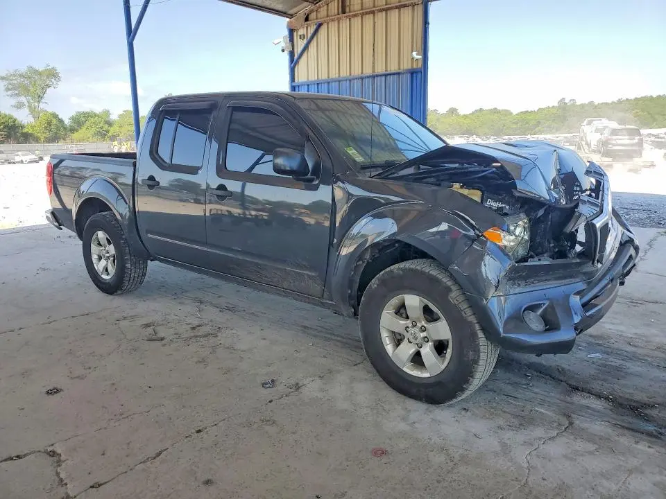 2012 NISSAN FRONTIER S  