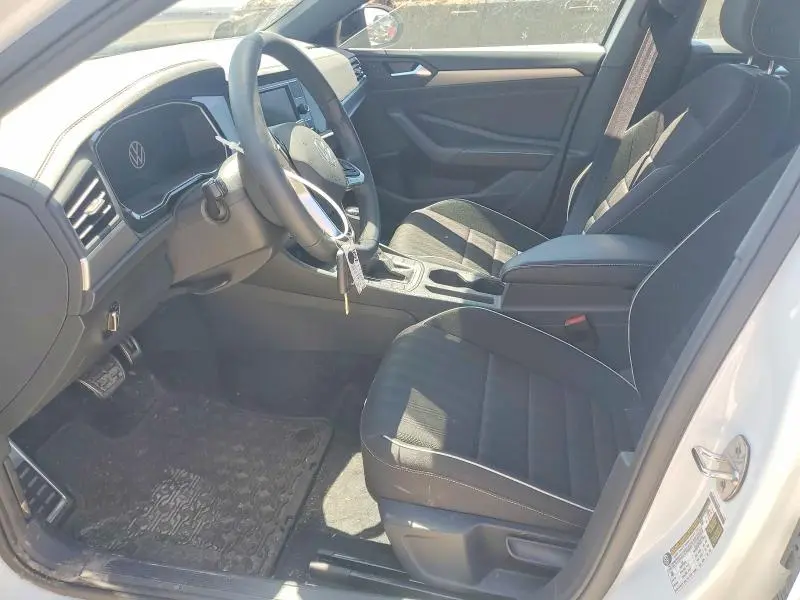 2024 VOLKSWAGEN JETTA SPORT  