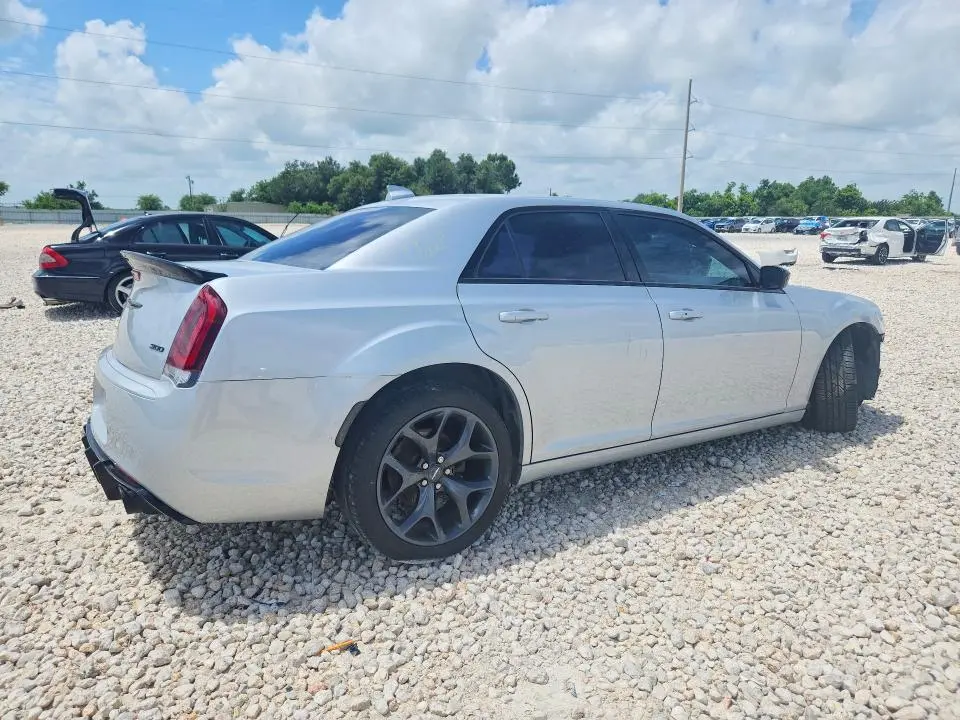2020 CHRYSLER 300 TOURING  
