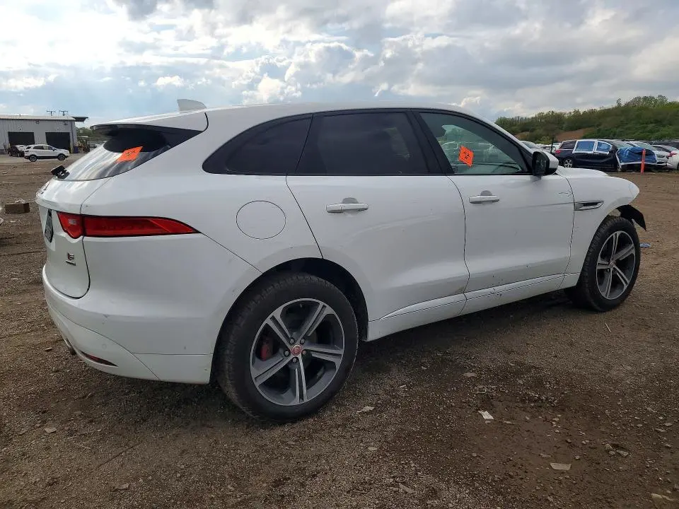 2019 JAGUAR F-PACE S  