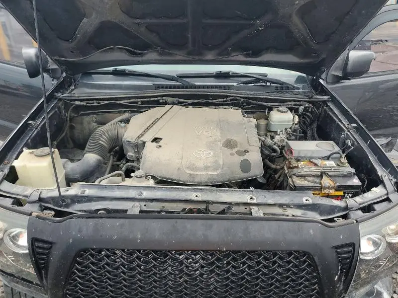 2011 TOYOTA TACOMA V6  