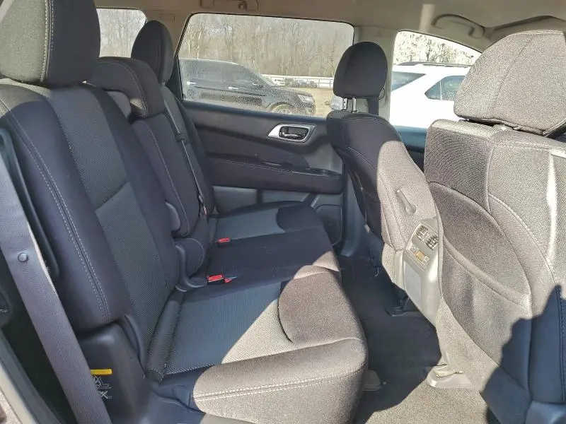 2017 NISSAN PATHFINDER S  