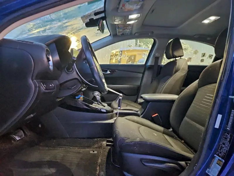 2019 KIA FORTE GT LINE  