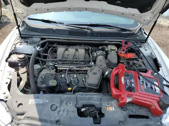 2017 FORD TAURUS SEL  
