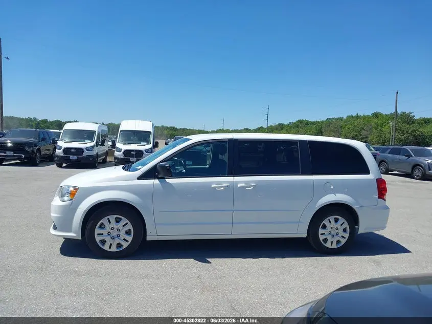2017 DODGE GRAND CARAVAN SE