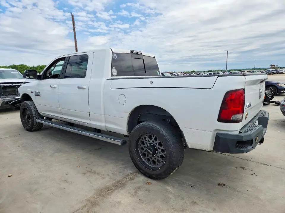 2017 RAM 2500 SLT  