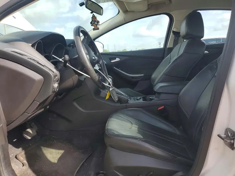 2014 FORD FOCUS TITANIUM  