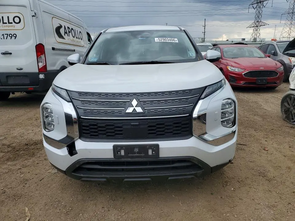2022 MITSUBISHI OUTLANDER ES  