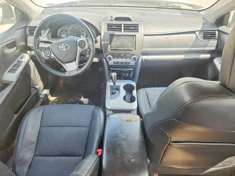 2013 TOYOTA CAMRY SE  