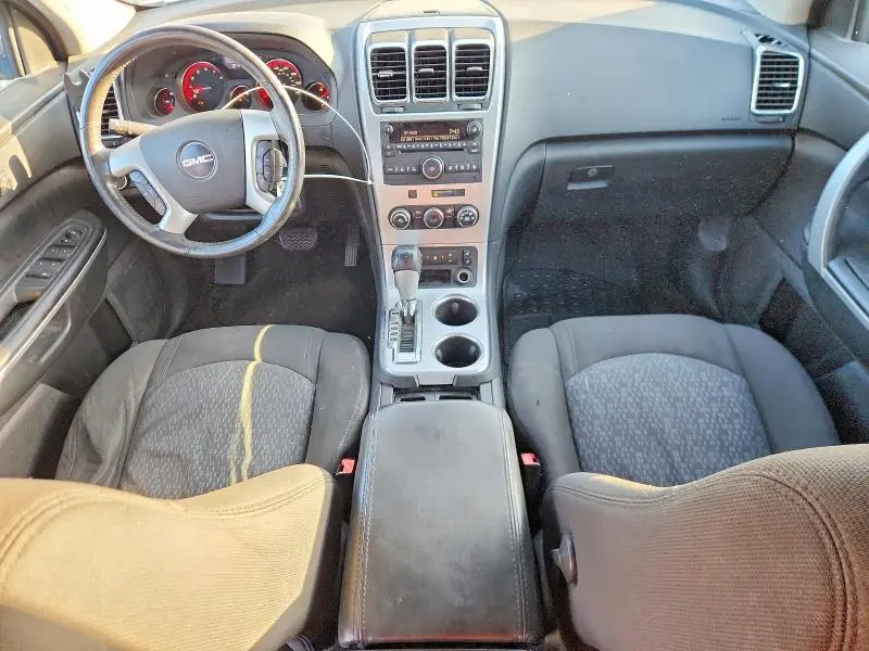 2011 GMC ACADIA SLE  