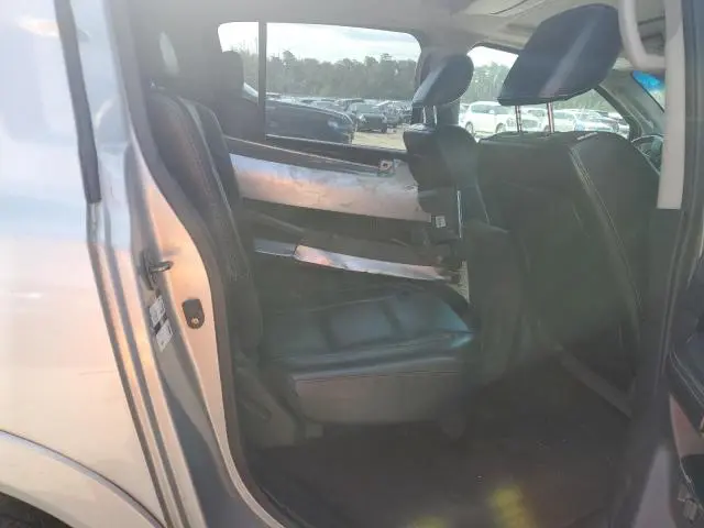 2011 NISSAN ARMADA SV  
