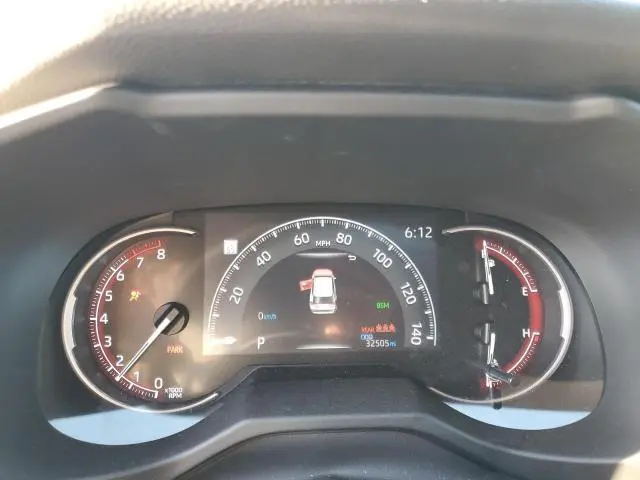 2023 TOYOTA RAV4 XLE