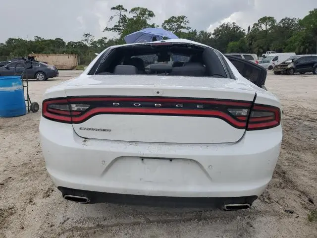 2021 DODGE CHARGER SXT  