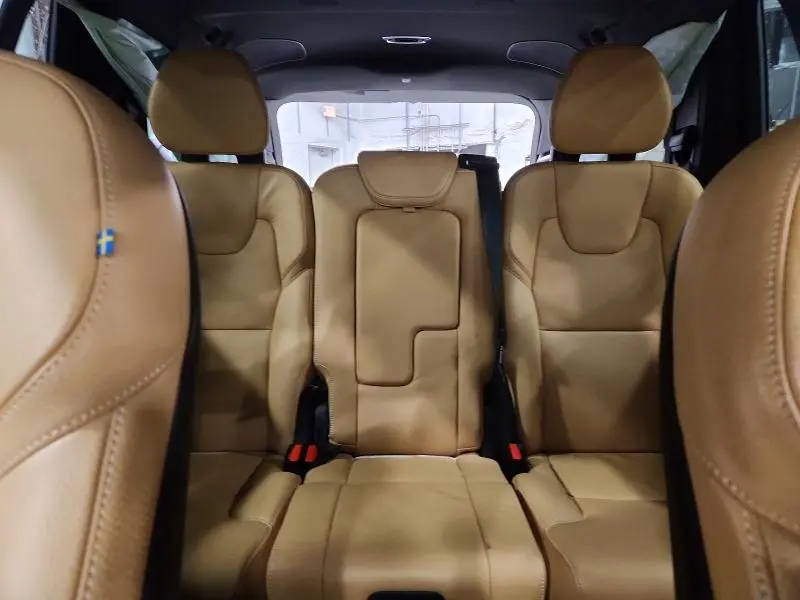 2018 VOLVO XC90 T6  
